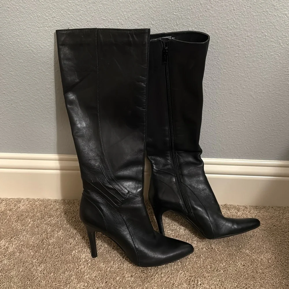 Nine West Women’s Black Leather Equestrian Stiletto Boots size 6 EUC - Picture 1 of 8